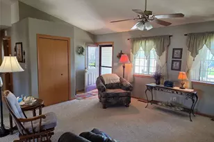 1036 Pine St, Black River Falls, WI 54615 - Photo 11