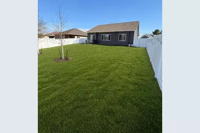 1666 St Andrews Drive, Altoona, WI 54720 - Photo 31