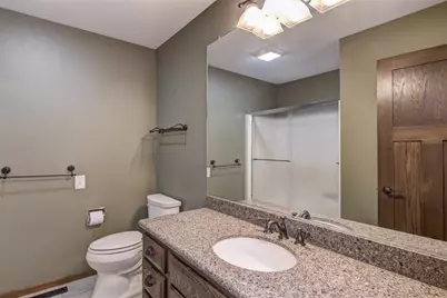 2804 W Princeton Avenue, Eau Claire, WI 54703 - Photo 27