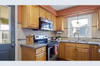 2728 Clark Place, Eau Claire, WI 54701 - Photo 13