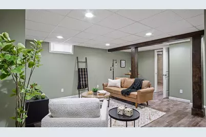 2728 Clark Place, Eau Claire, WI 54701 - Photo 45