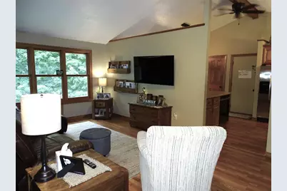808 Goodrich Street, Durand, WI 54736 - Photo 15