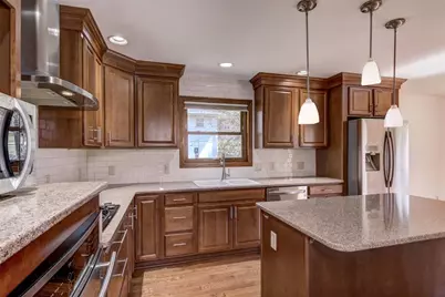 2916 Trinity Street, Eau Claire, WI 54703 - Photo 9