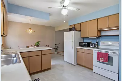 3147 Leslie Lane, Eau Claire, WI 54703 - Photo 9