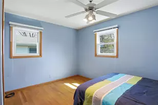3147 Leslie Ln, Eau Claire, WI 54703 - Photo 15