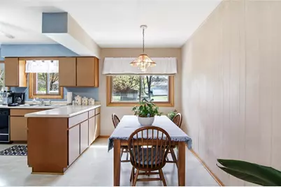 3147 Leslie Lane, Eau Claire, WI 54703 - Photo 11