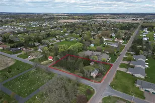 4011 130th St, Chippewa Falls, WI 54729 - Photo 9