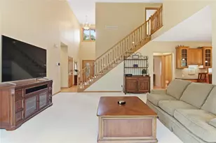E4400 Pinewood Cir, Eleva, WI 54738 - Photo 9