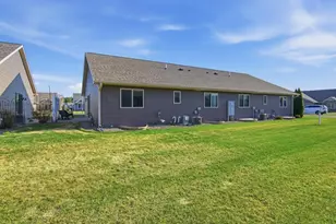 5642 Grn Pk Dr, Eau Claire, WI 54703 - Photo 27