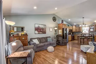 3310 Midway St, Eau Claire, WI 54703 - Photo 3