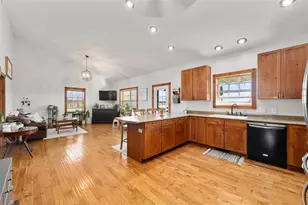 W15240 Sjuggerud Coulee Rd, Whitehall, WI 54773 - Photo 7