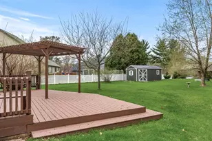 420 Southwood Ct, Eau Claire, WI 54701 - Photo 39