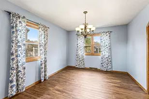 420 Southwood Ct, Eau Claire, WI 54701 - Photo 9