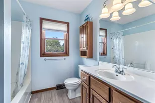 420 Southwood Ct, Eau Claire, WI 54701 - Photo 31