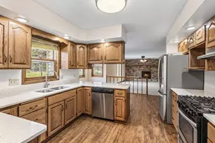 420 Southwood Ct, Eau Claire, WI 54701 - Photo 13