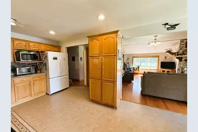 W4364 Hwy 8, Glen Flora, WI 54526 - Photo 9