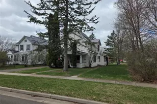 520 Miles St, Chippewa Falls, WI 54729 - Photo 1