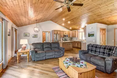 7180 Nine Mile Creek Road, Eau Claire, WI 54701 - Photo 15