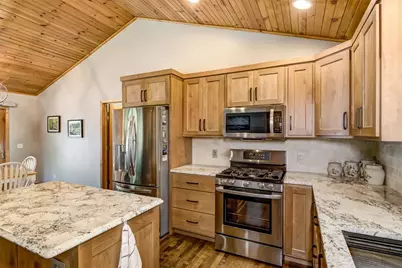 7180 Nine Mile Creek Road, Eau Claire, WI 54701 - Photo 9