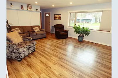 812 Barker Street, Rice Lake, WI 54868 - Photo 9