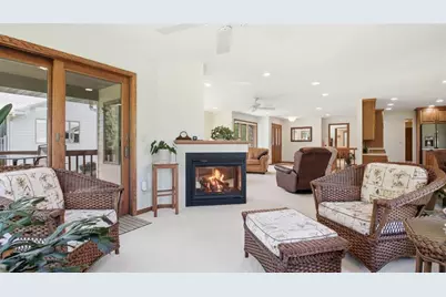 2530 E Princeton Avenue, Eau Claire, WI 54703 - Photo 9