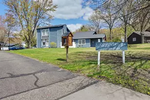 4630 Woodridge Dr, Eau Claire, WI 54701 - Photo 33