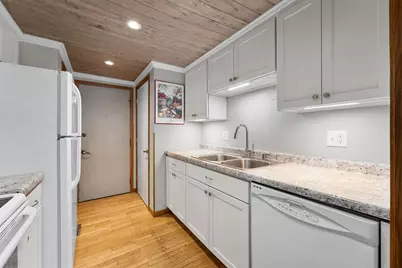 4630 Woodridge Drive #2, Eau Claire, WI 54701 - Photo 3