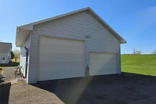 406 W Dell St, New Auburn, WI 54757 - Photo 3