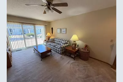 3137 Craig Road, Eau Claire, WI 54701 - Photo 5