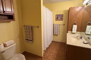 3137 Craig Rd, Eau Claire, WI 54701 - Photo 11