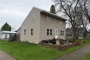 101 Thorp St, Thorp, WI 54771 - Photo 3