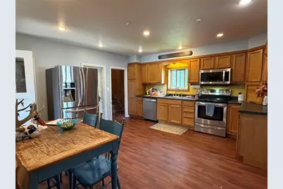 101 Thorp Street, Thorp, WI 54771 - Photo 9