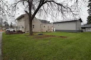 101 Thorp St, Thorp, WI 54771 - Photo 5