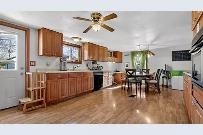 332 Dwight Street, Chippewa Falls, WI 54729 - Photo 7