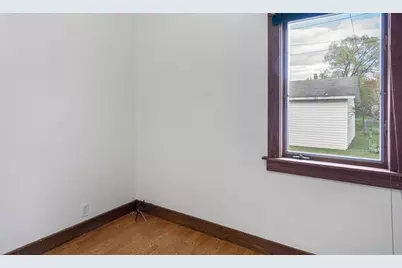 113 W Linden Street, Chippewa Falls, WI 54729 - Photo 13