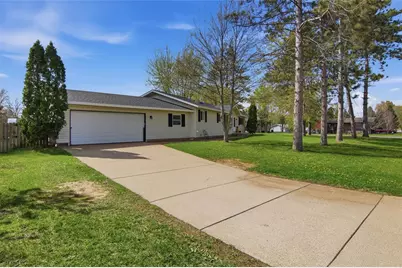 3506 Lamont Street, Eau Claire, WI 54701 - Photo 3