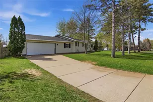 3506 Lamont St, Eau Claire, WI 54701 - Photo 3