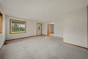 1213 Ervin Rd, Eau Claire, WI 54703 - Photo 13