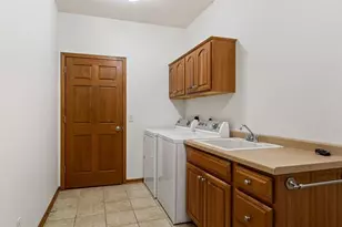 4112 Mill Run Court, Eau Claire, WI 54703 - Photo 47