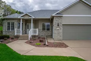 4112 Mill Run Court, Eau Claire, WI 54703 - Photo 3