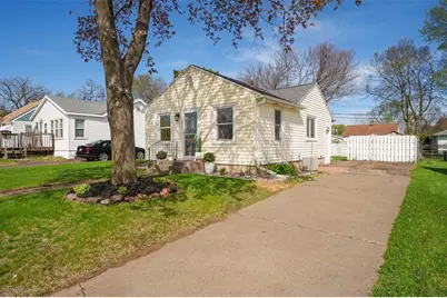 3003 8th Street, Eau Claire, WI 54703 - Photo 5