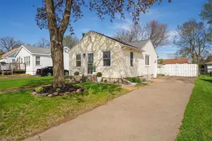 3003 8th St, Eau Claire, WI 54703 - Photo 5