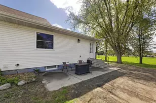553 County Rd D, Elmwood, WI 54740 - Photo 45