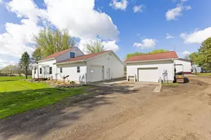 553 County Rd D, Eau Galle, WI 54740 - Photo 3