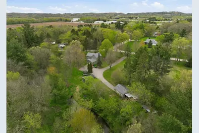 2397 W Silver Spring Drive, Eau Claire, WI 54701 - Photo 27
