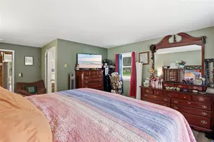 2397 W Silver Spring Dr, Eau Claire, WI 54701 - Photo 9