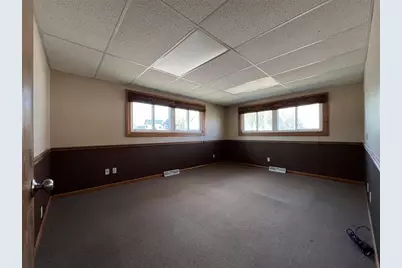 512 Bay Street, Chippewa Falls, WI 54729 - Photo 9