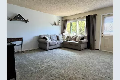 3214 Robin Road, Eau Claire, WI 54703 - Photo 7