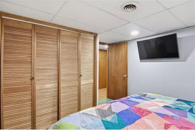 2229 Vine Street, Eau Claire, WI 54703 - Photo 25