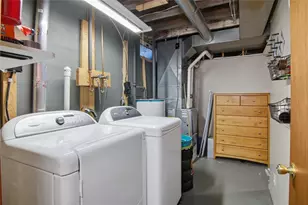 2229 Vine St, Eau Claire, WI 54703 - Photo 29